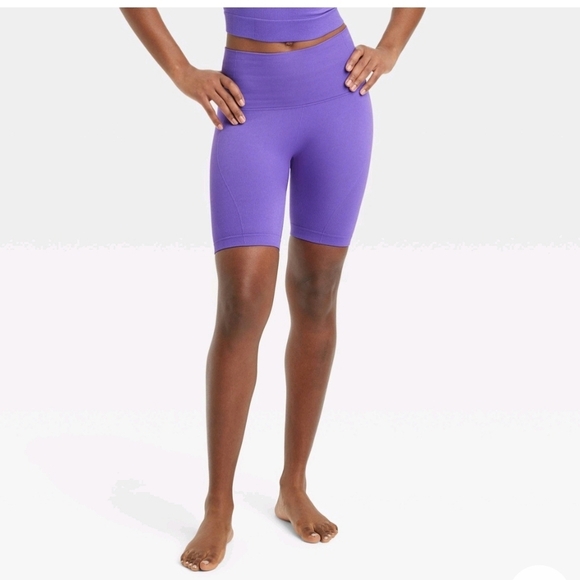 all in motion Pants - All in Motion Women's High Rise Seamless Rib Bike Shorts 6" Purple - Size S